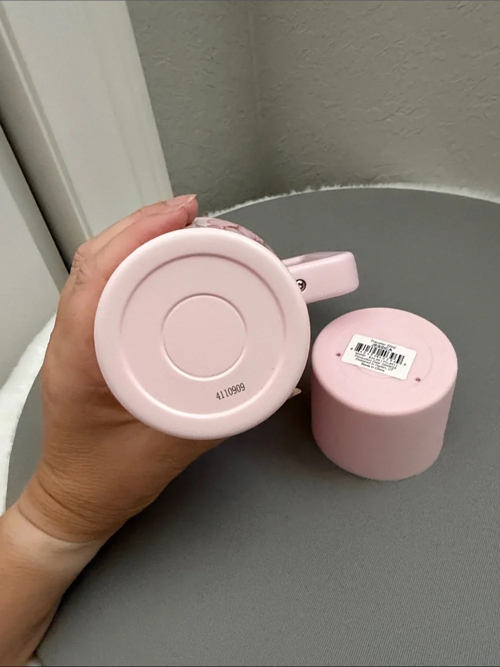 NWT Hydrojug Jessica 20oz traveler - Picture 9 of 9